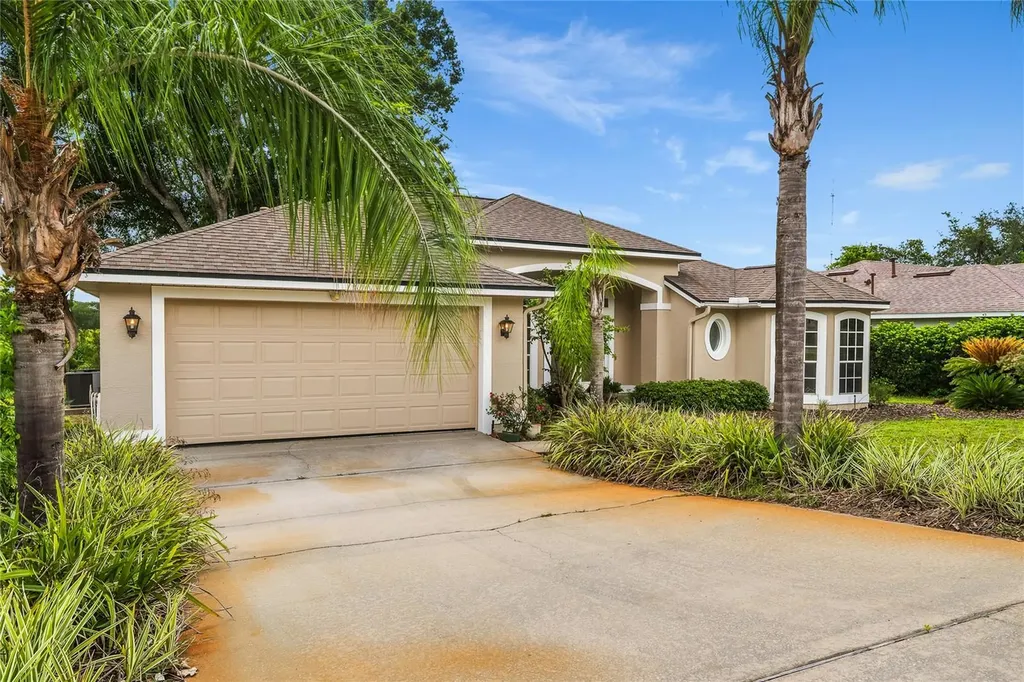 99 Hollow Pine Drive Debary FL 32713