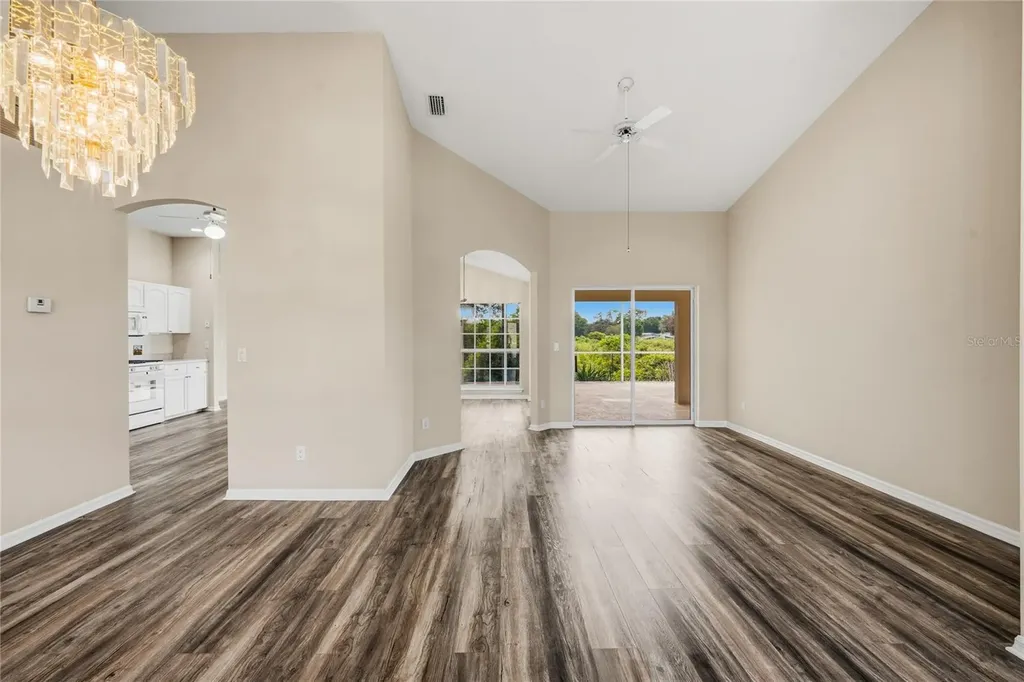 99 Hollow Pine Drive Debary FL 32713