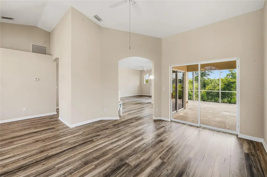 99 Hollow Pine Drive Debary FL 32713