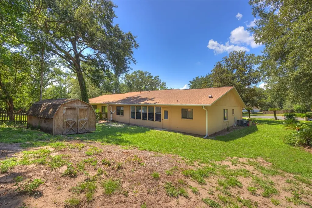 1055 W Village Green Road Deland FL 32720