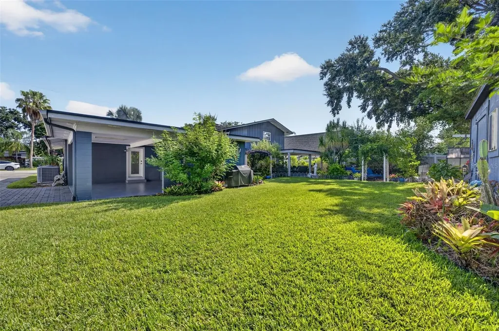 1120 Arthur Street Orlando FL 32804