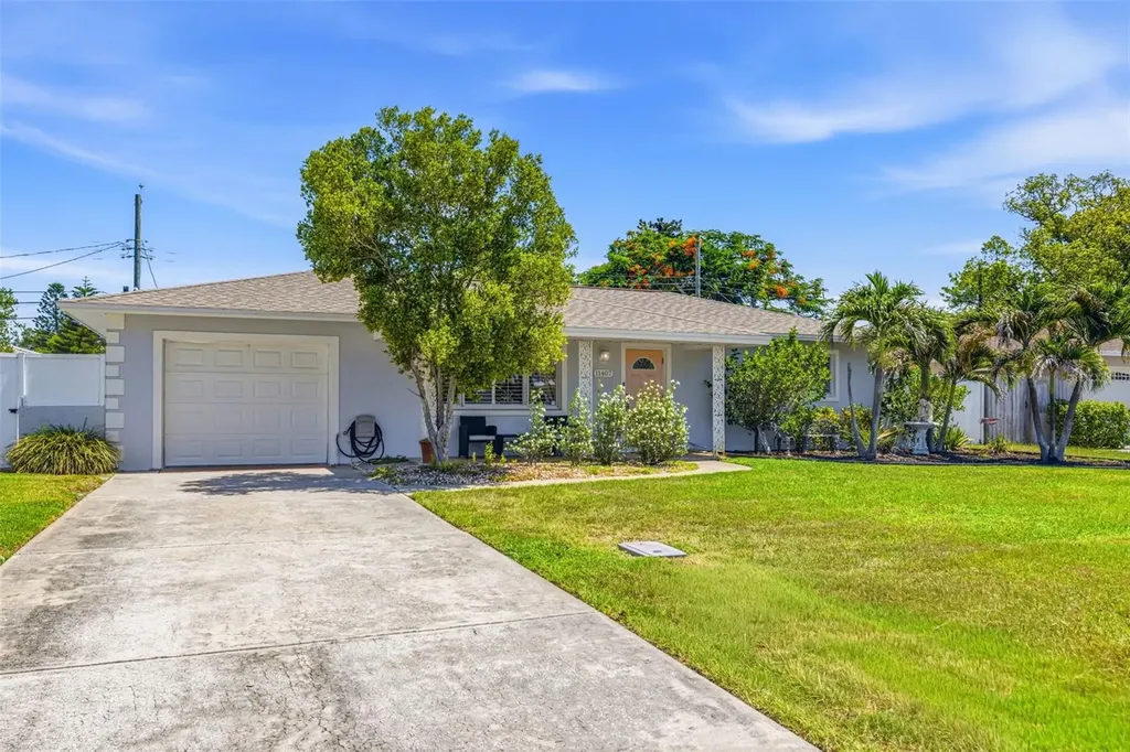 11407 61st Avenue Seminole FL 33772