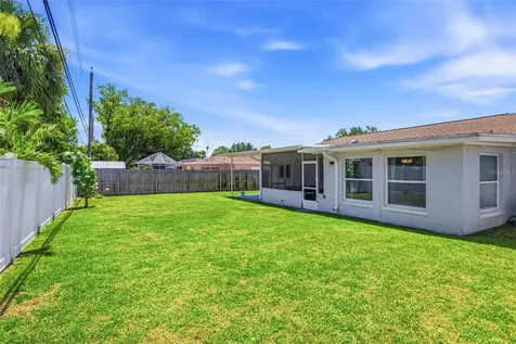 11407 61st Avenue Seminole FL 33772