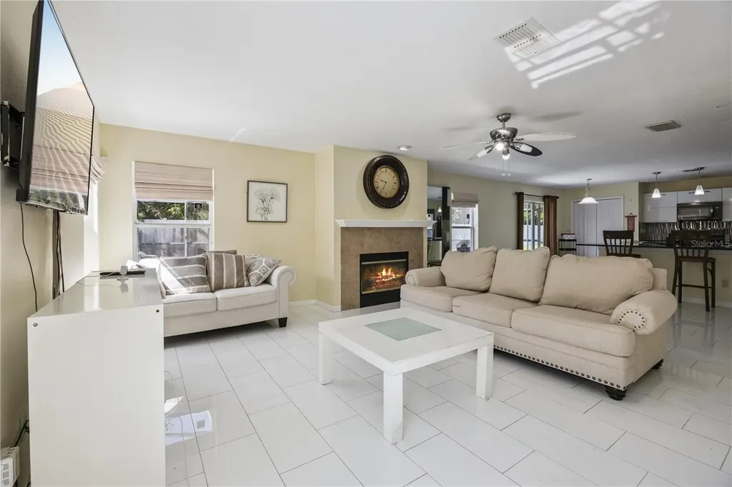 644 Flower Fields Lane Orlando FL 32824