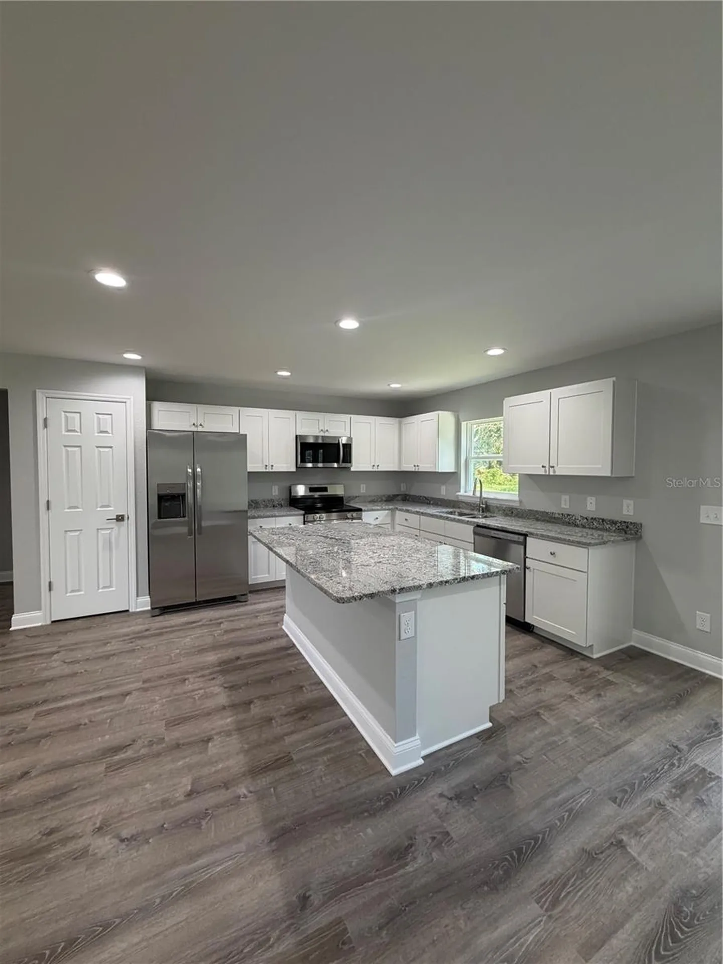 1987 Lemon Drive Lake Wales FL 33898