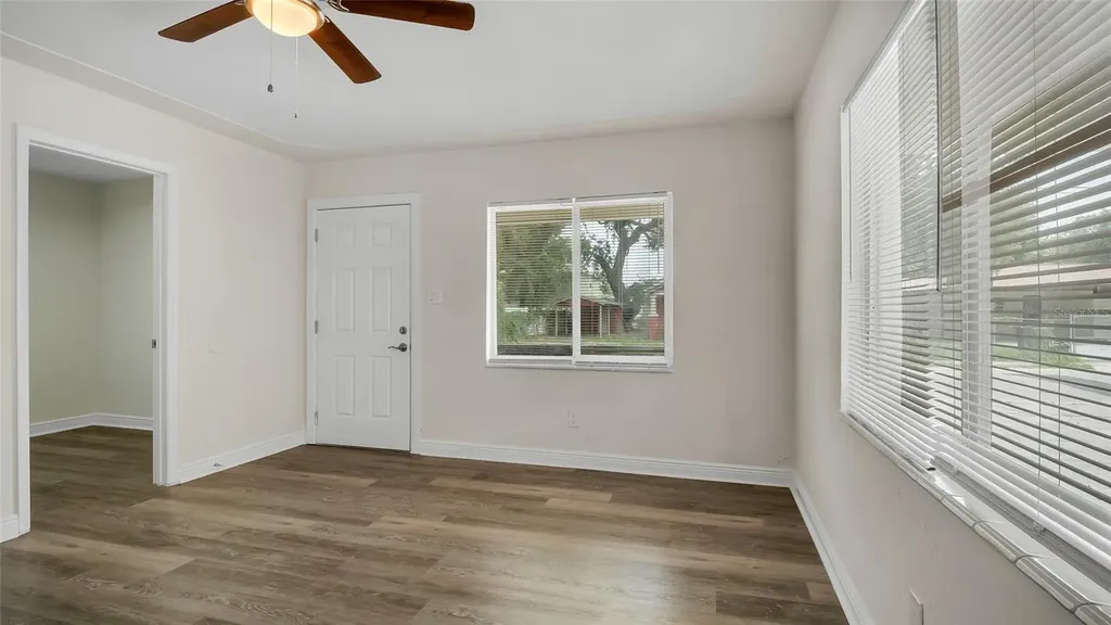 1213 E 24th Avenue Tampa FL 33605