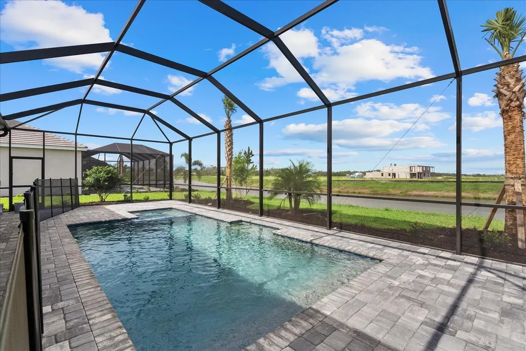 5918 Mound Key Run Lakewood Ranch FL 34211