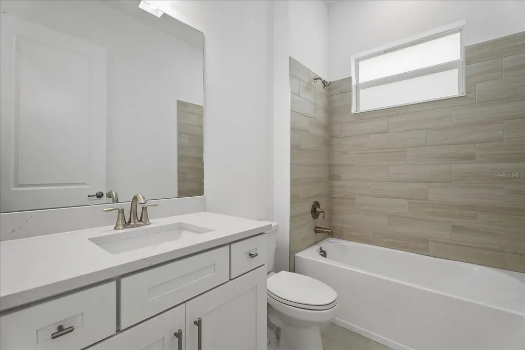 5918 Mound Key Run Lakewood Ranch FL 34211