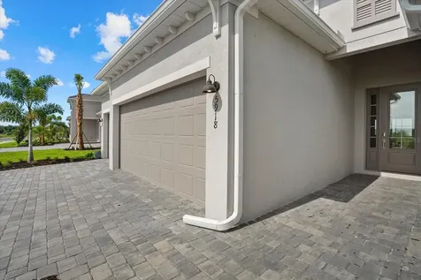 5918 Mound Key Run Lakewood Ranch FL 34211