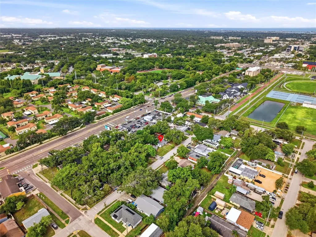 427 1st Avenue NE Largo FL 33770