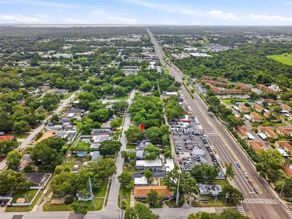 427 1st Avenue NE Largo FL 33770