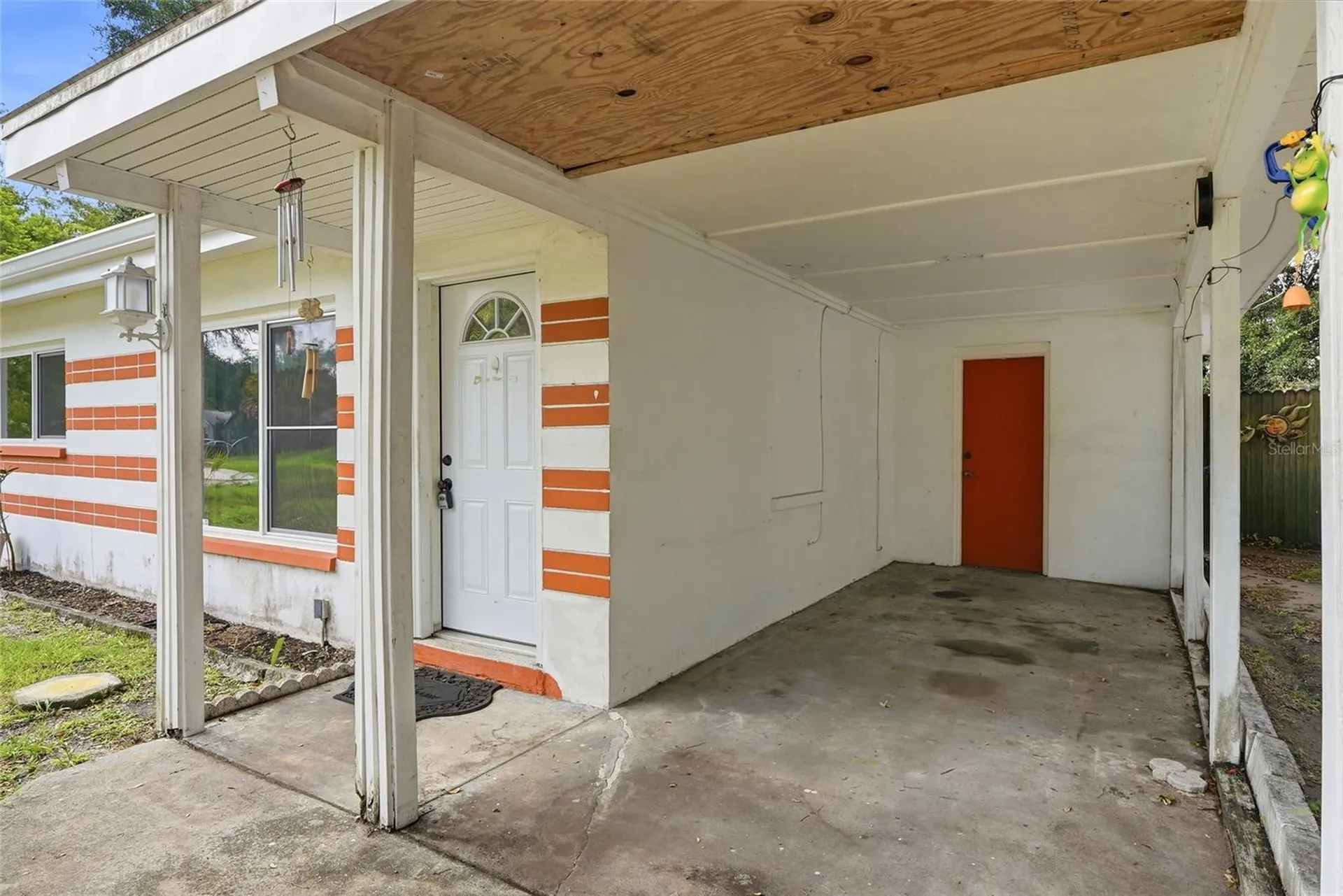 427 1st Avenue NE Largo FL 33770