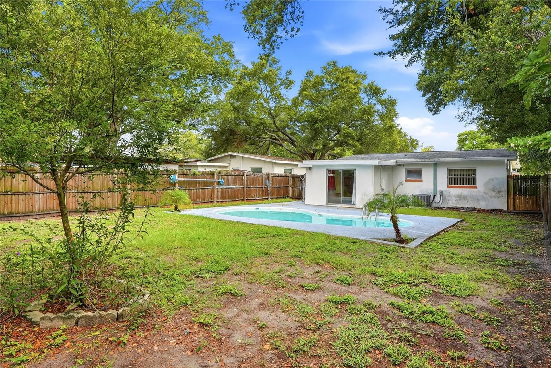 427 1st Avenue NE Largo FL 33770
