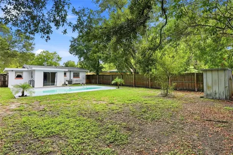 427 1st Avenue NE Largo FL 33770