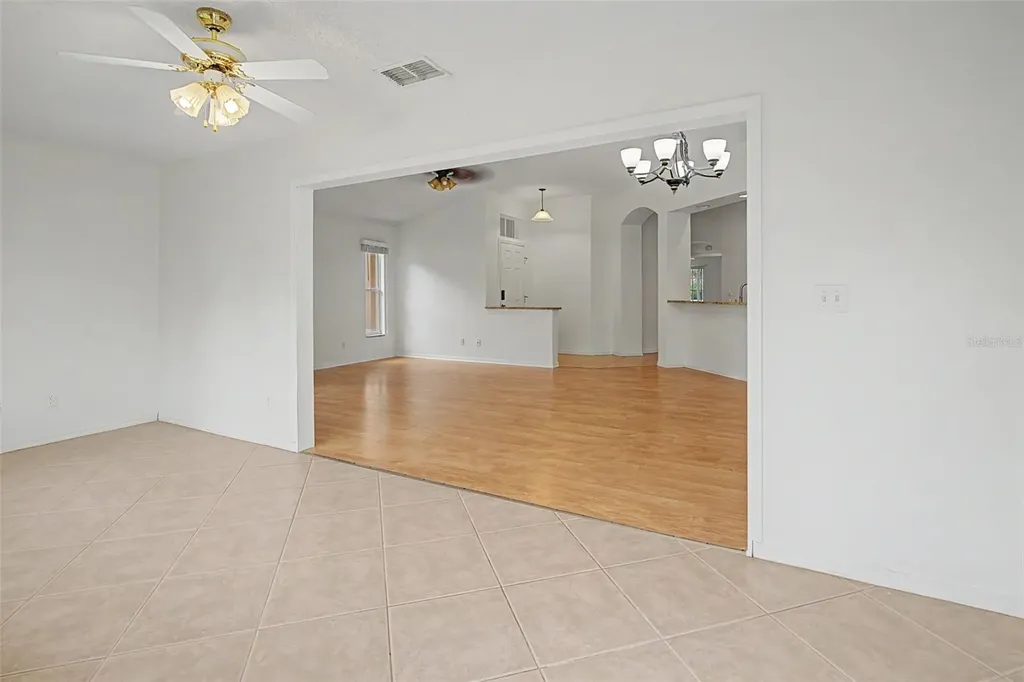 2241 Worthington Greens Drive Sun City Center FL 33573