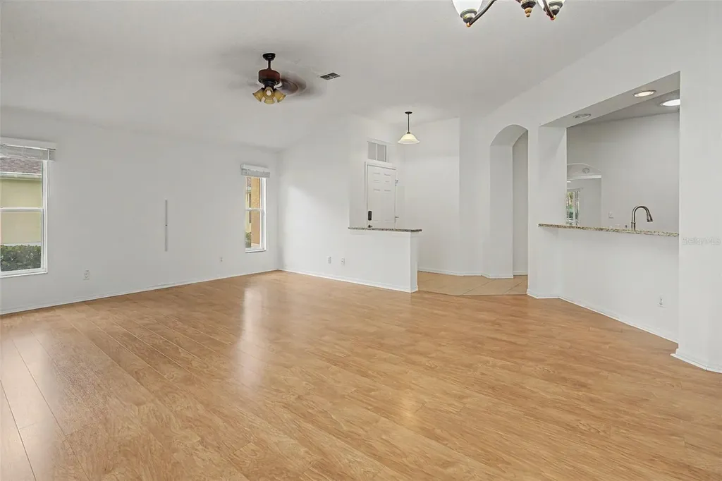 2241 Worthington Greens Drive Sun City Center FL 33573
