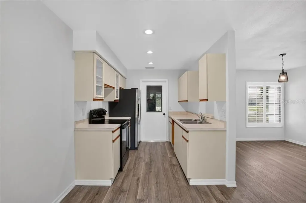 631 Foxwood Boulevard Englewood FL 34223