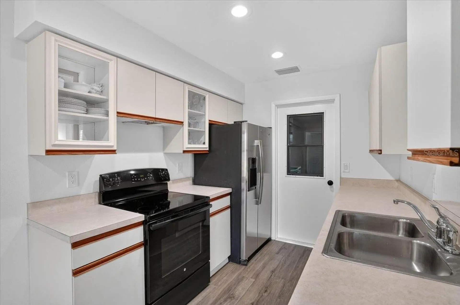 631 Foxwood Boulevard Englewood FL 34223