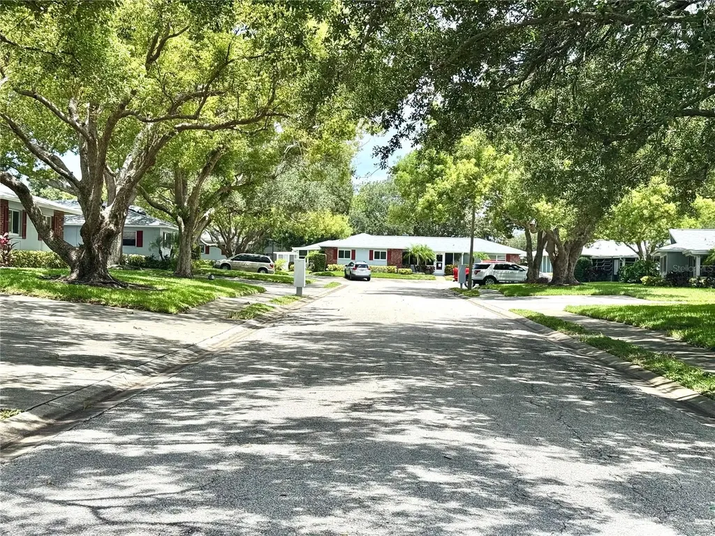 1610 Berwick Court Palm Harbor FL 34684