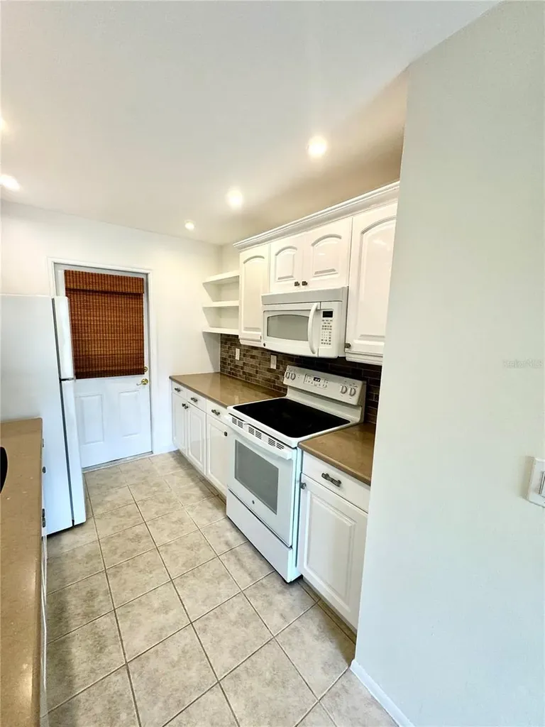 1610 Berwick Court Palm Harbor FL 34684