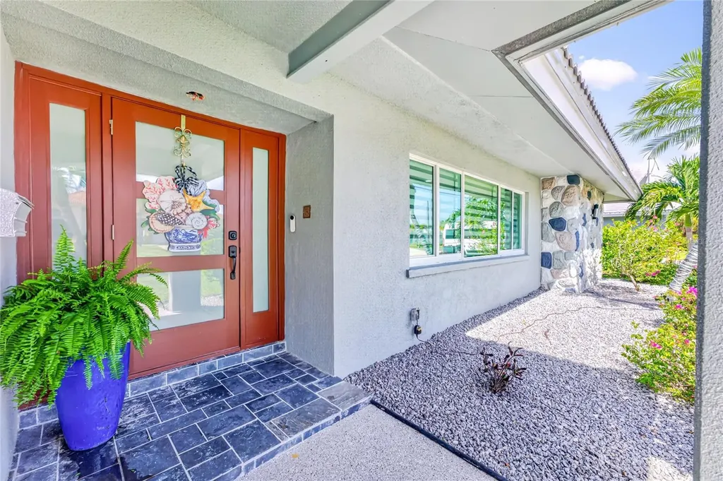 321 Capri Isles Court Punta Gorda FL 33950