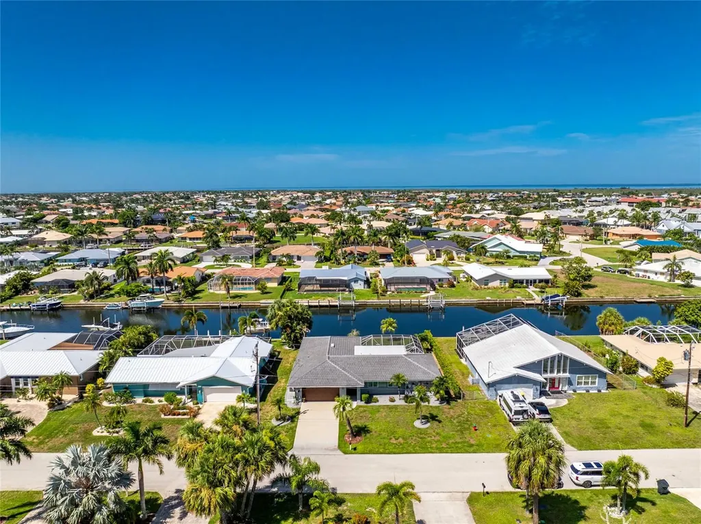 321 Capri Isles Court Punta Gorda FL 33950