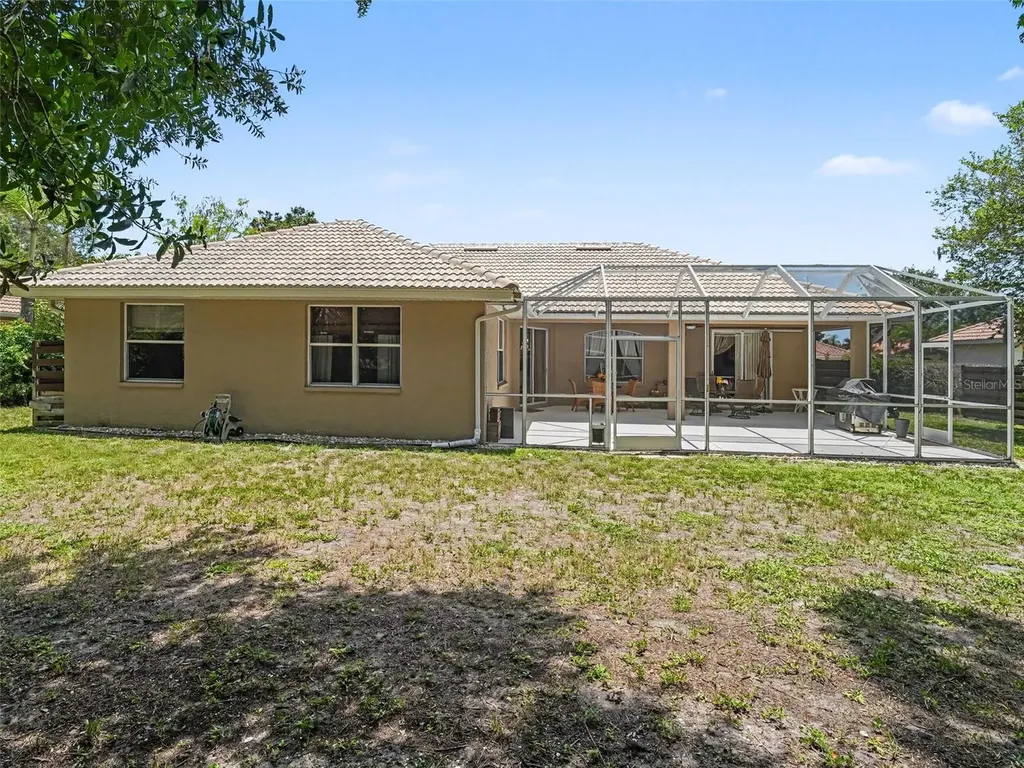 4049 Giannini Lane Sarasota FL 34233
