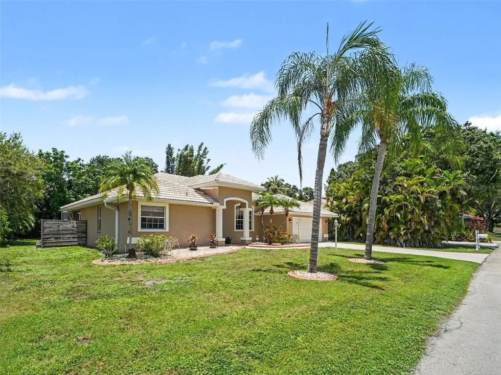 4049 Giannini Lane Sarasota FL 34233