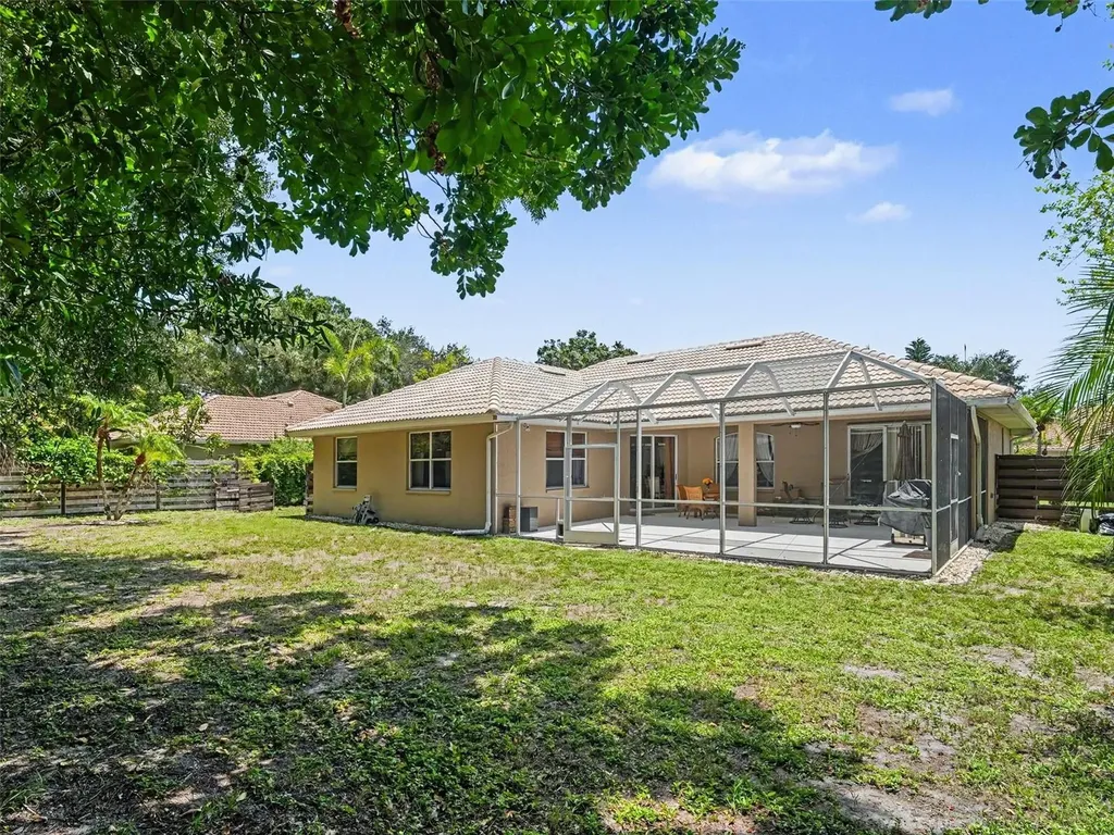 4049 Giannini Lane Sarasota FL 34233