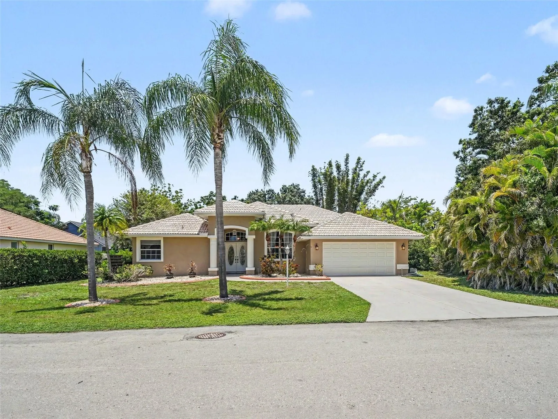 4049 Giannini Lane Sarasota FL 34233