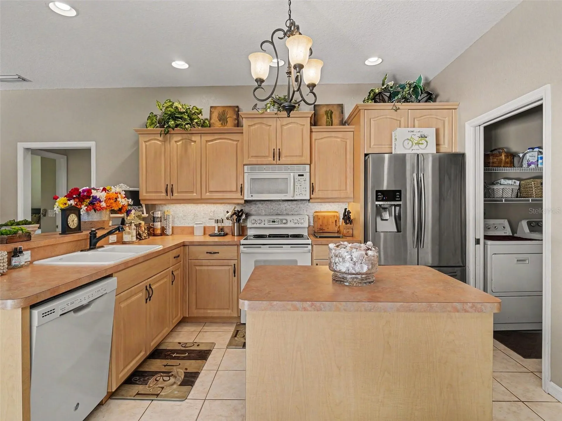 4049 Giannini Lane Sarasota FL 34233