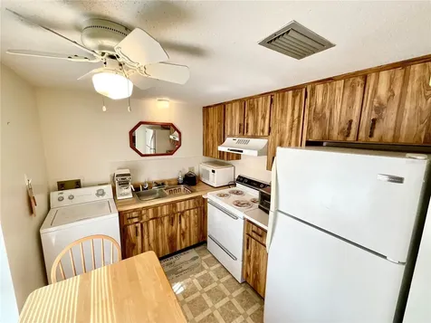 1980 Tahitian Place Dunedin FL 34698