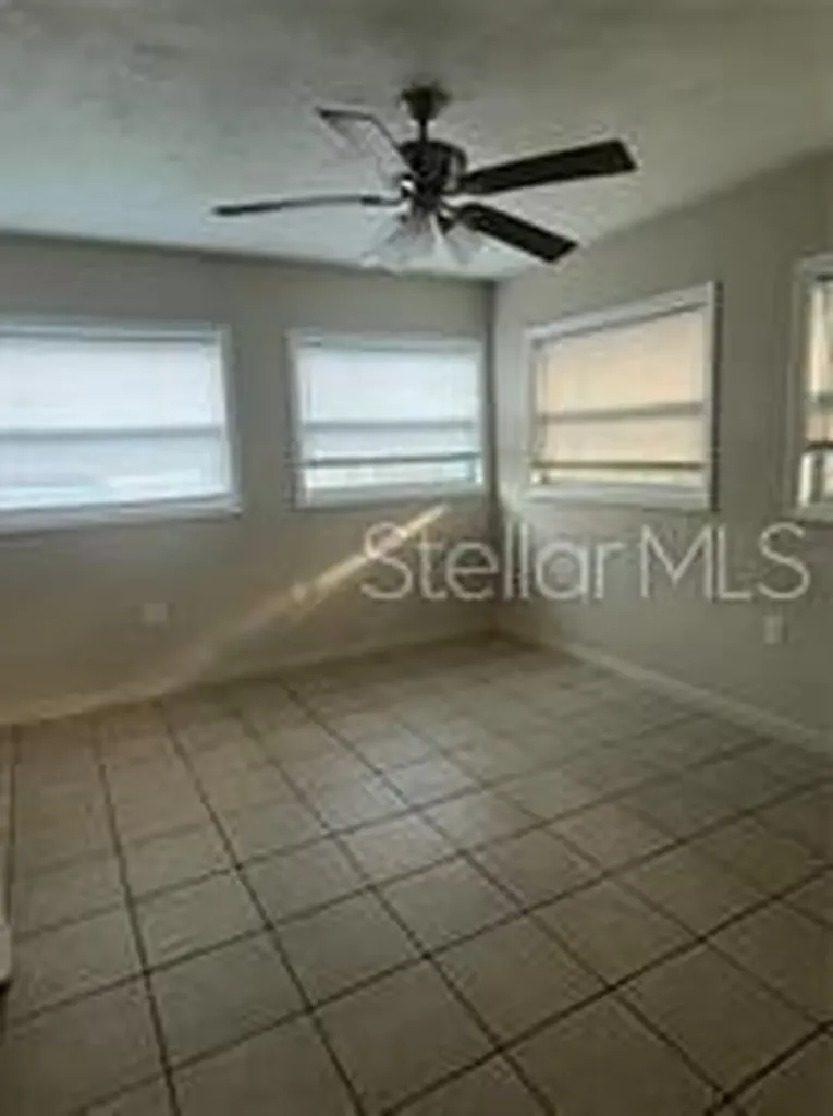 1568 NE 10 Street Ocala FL 34470