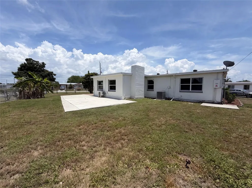 21530 Glendale Avenue Port Charlotte FL 33952