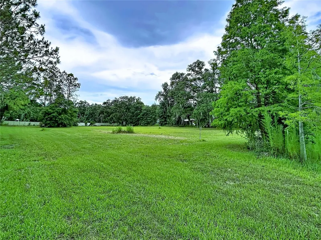 16605 Happy Garden Way Lutz FL 33549