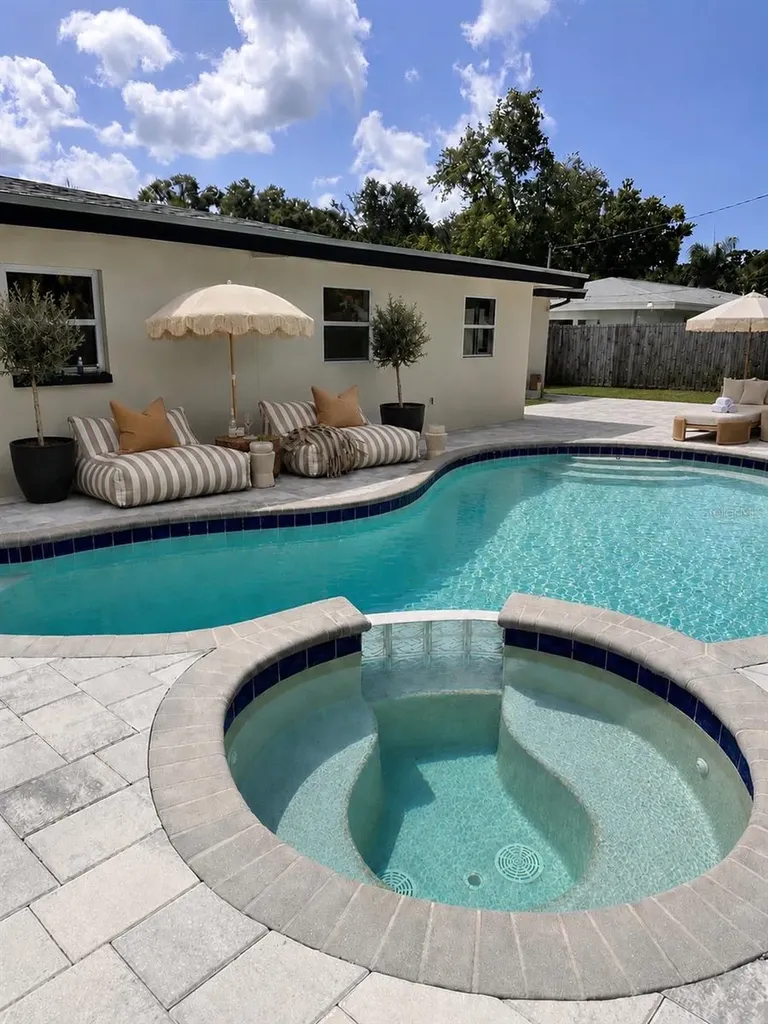 12120 Croft Drive Largo FL 33774