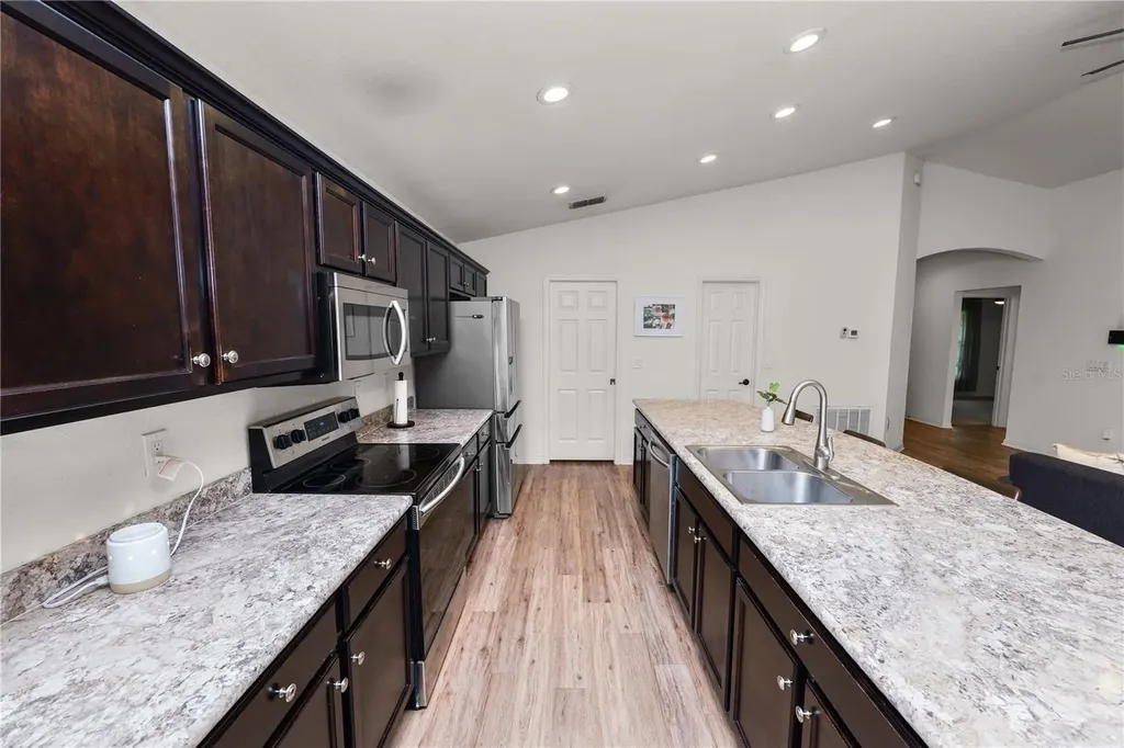 3719 Peregrine Way Lakeland FL 33811