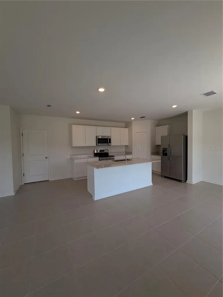 2466 Hallow Garden Road Eustis FL 32726