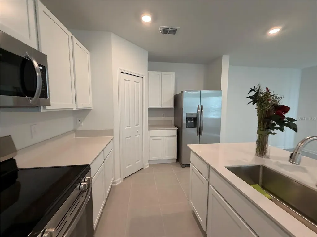 2466 Hallow Garden Road Eustis FL 32726