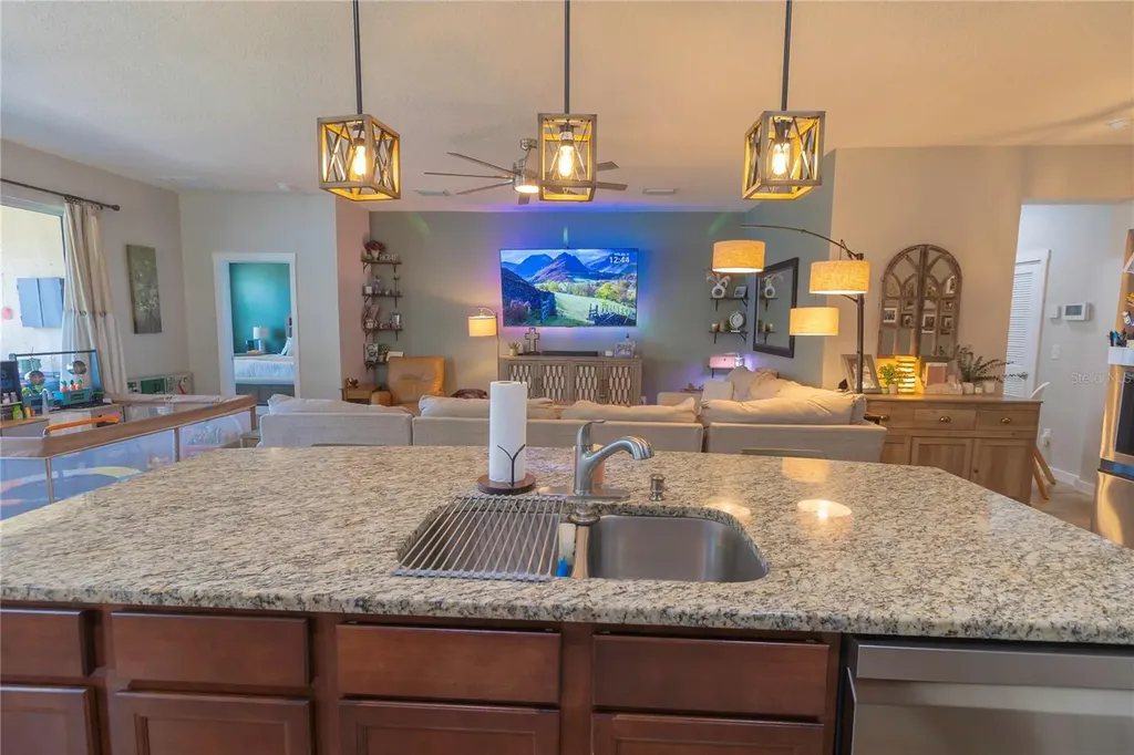 417 Blakely Court Ruskin FL 33570