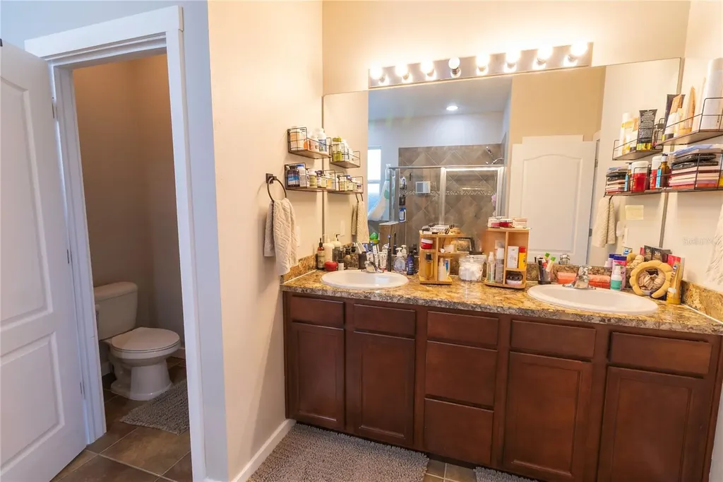 417 Blakely Court Ruskin FL 33570