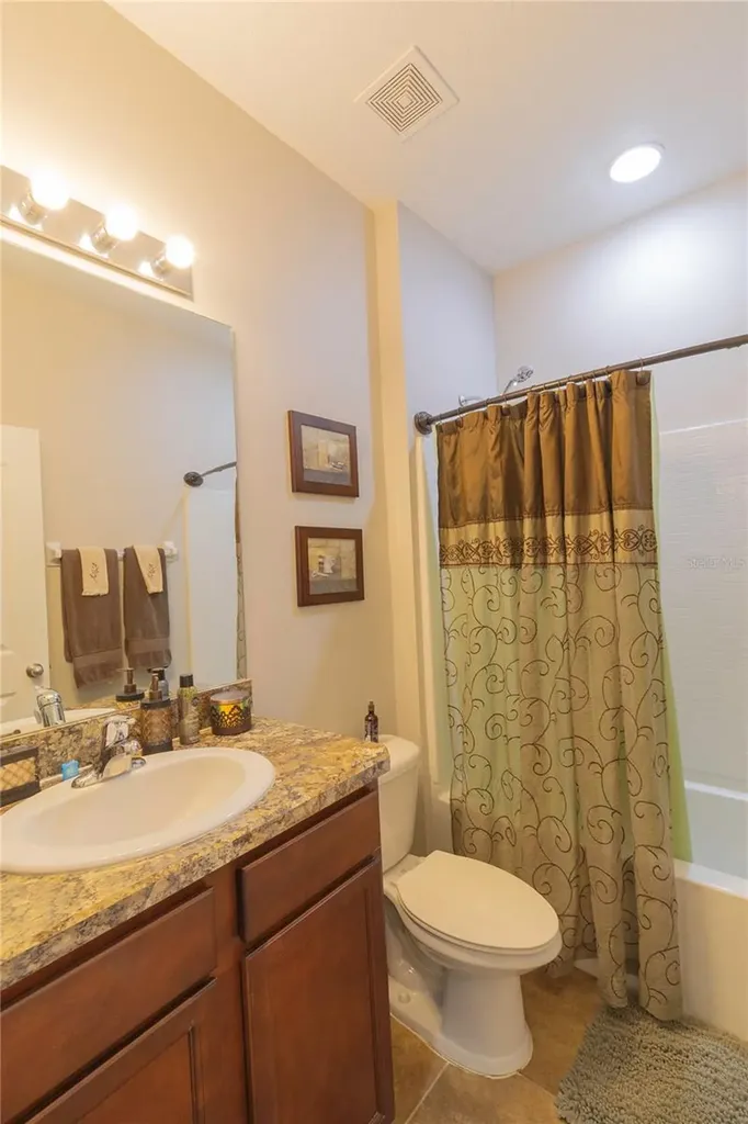 417 Blakely Court Ruskin FL 33570