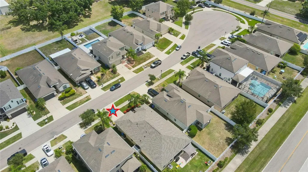 417 Blakely Court Ruskin FL 33570