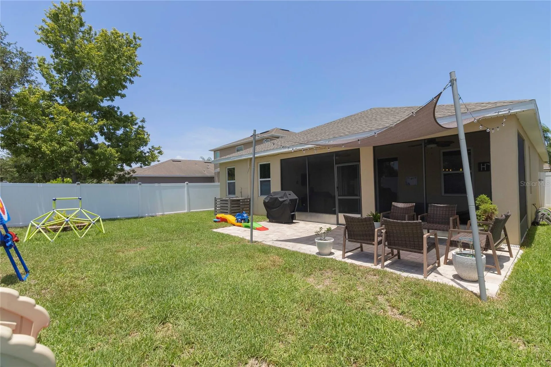 417 Blakely Court Ruskin FL 33570
