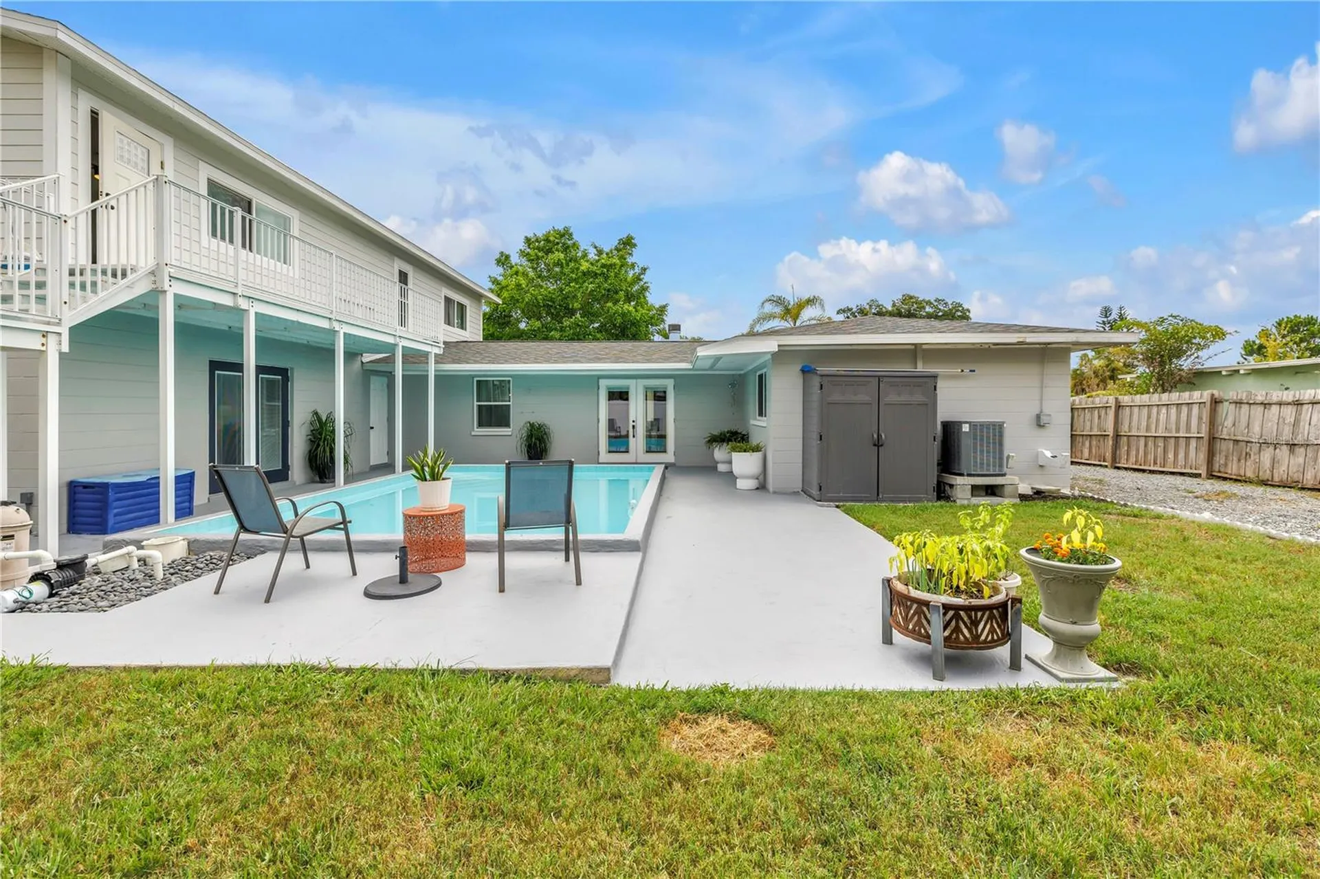 6660 17th Street N St Petersburg FL 33702