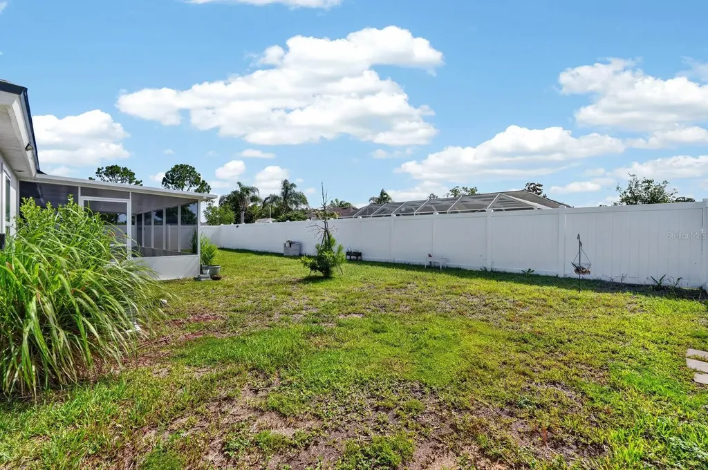 21 Rocking Lane Palm Coast FL 32164