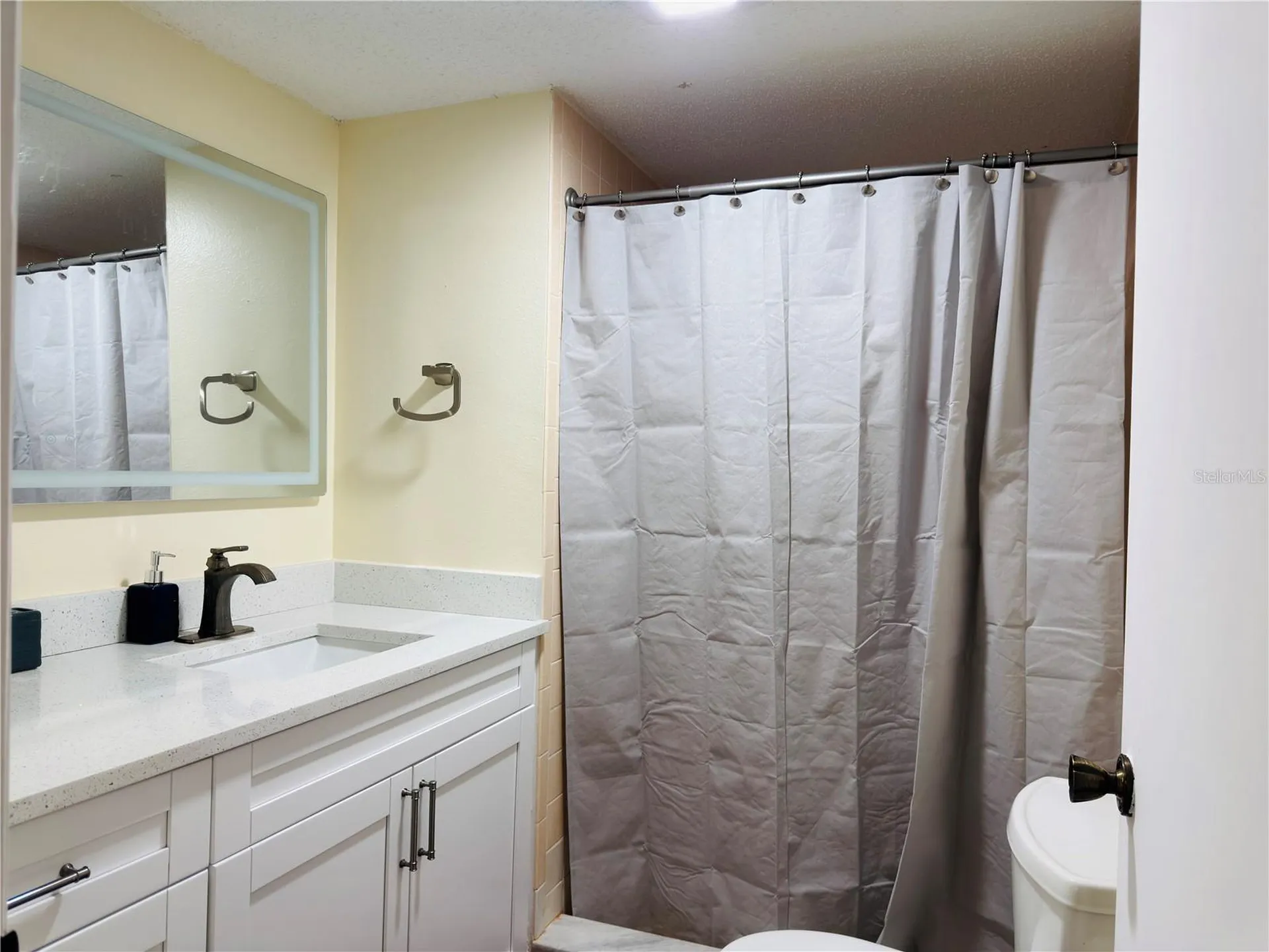 1750 Belleair Forest Drive Clearwater FL 33756