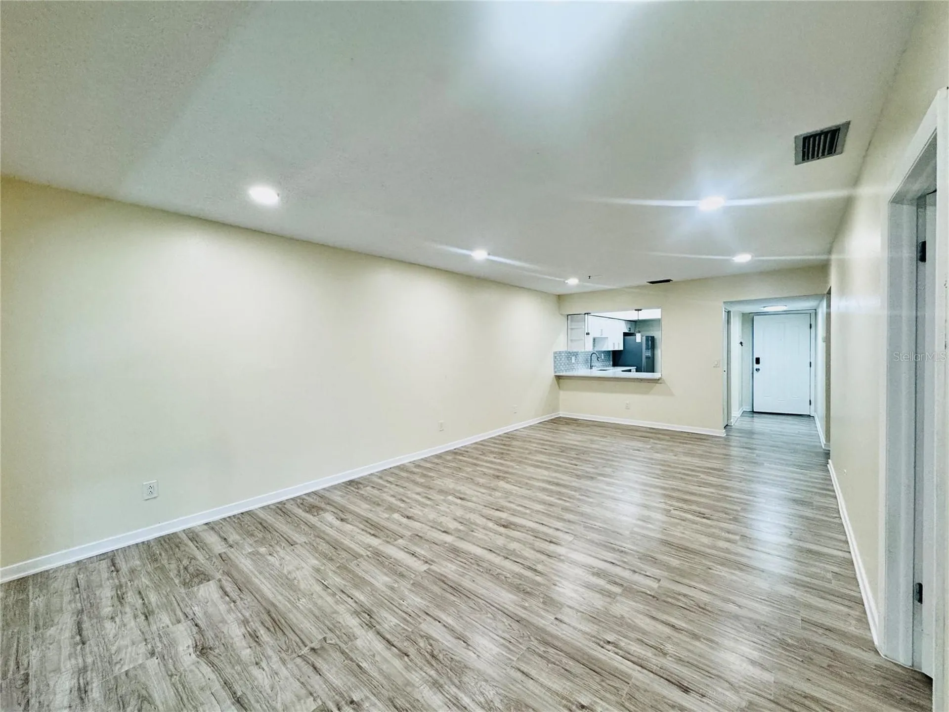 1750 Belleair Forest Drive Clearwater FL 33756