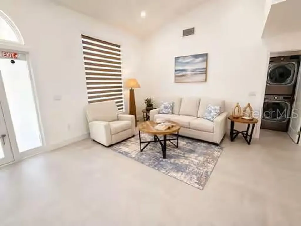 4760 Camphor Avenue Sarasota FL 34231
