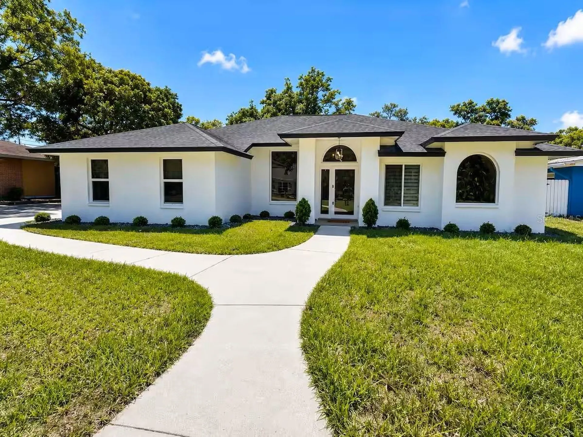 4760 Camphor Avenue Sarasota FL 34231